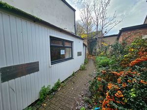 Photo 4- click for photo gallery